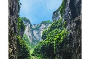 重庆武隆天坑拍照攻略自然景观，重庆武隆天坑照片？