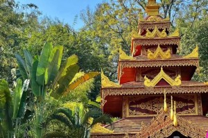 云南西双版纳旅游攻略亲子？云南西双版纳旅游攻略必去景点顺序？