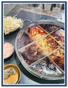 重庆西站有什么好吃的嘛