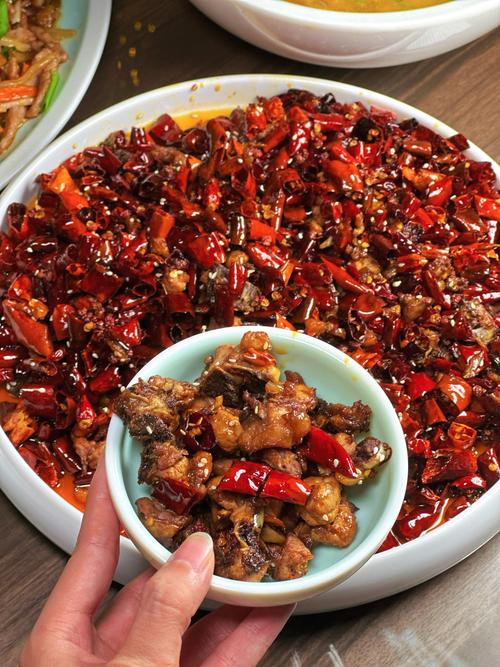重庆歌乐山辣子鸡哪一家好吃