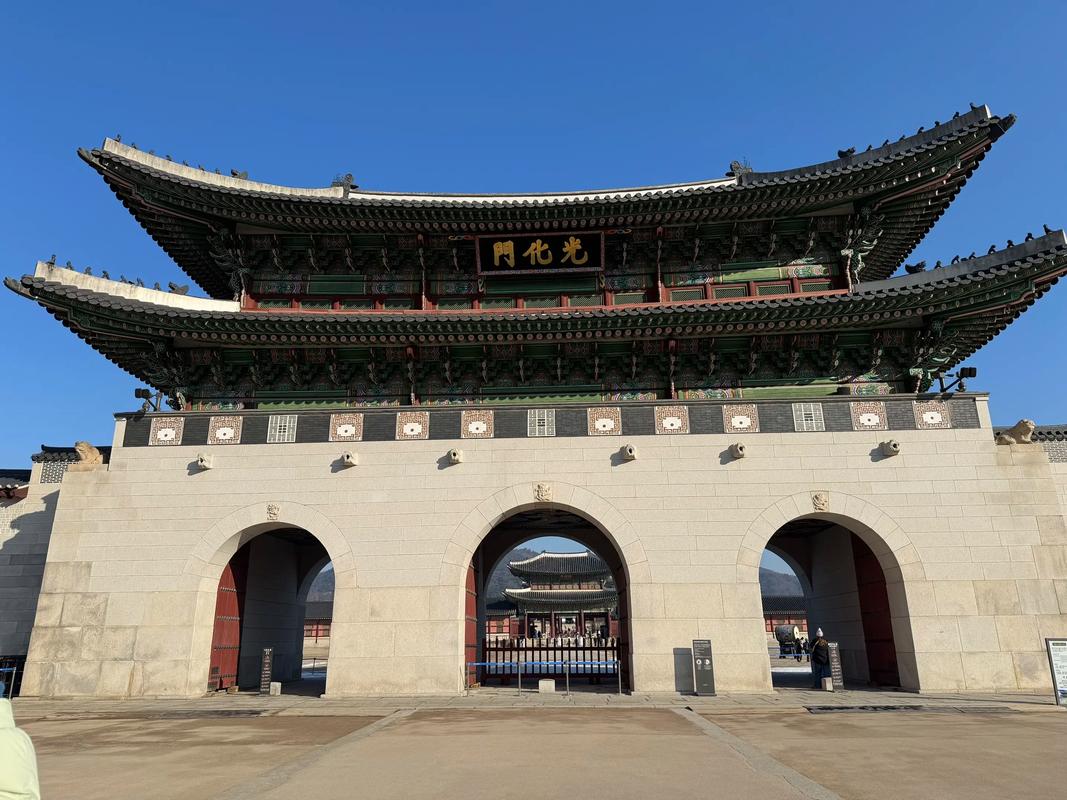 炸鸡啤酒什么意思