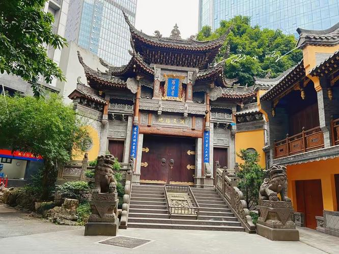 到重庆罗汉寺游玩有哪些比较实用的旅游攻略?
