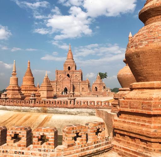 云南瑞丽自助游攻略