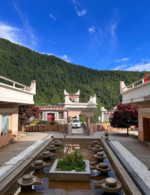 成都自驾走318进藏沿途住宿怎样好_拉萨到格尔木自驾住宿攻略